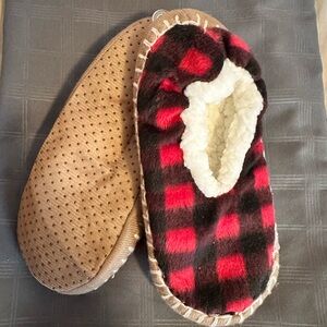 Maurice’s slippers